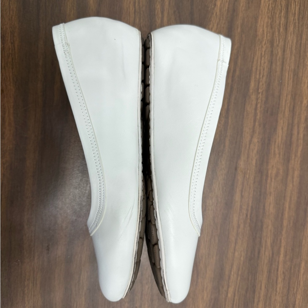 Elegant White Women's Flats - Picture 7 of 9